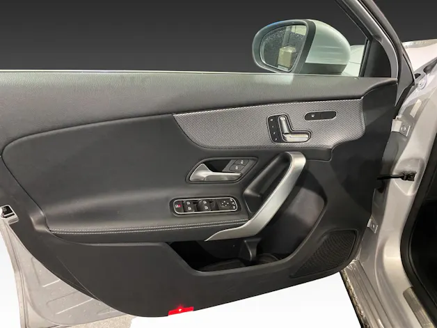 Mercedes-Benz A 200 Progressive