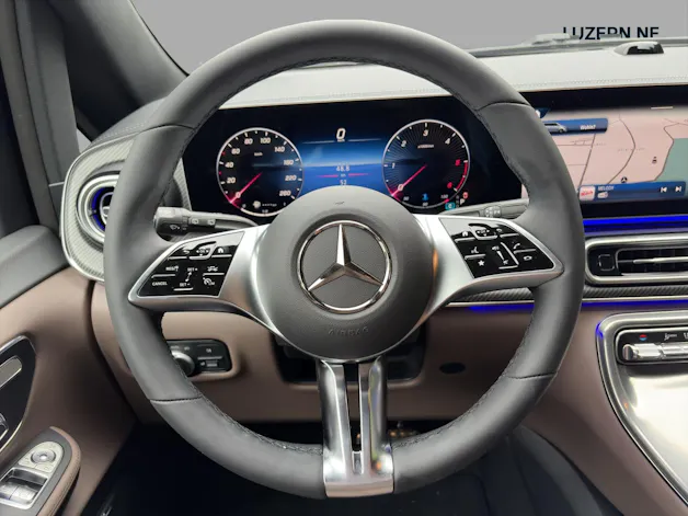 Mercedes-Benz V 300 d lang 4Matic Swiss Edition 9G-Tronic