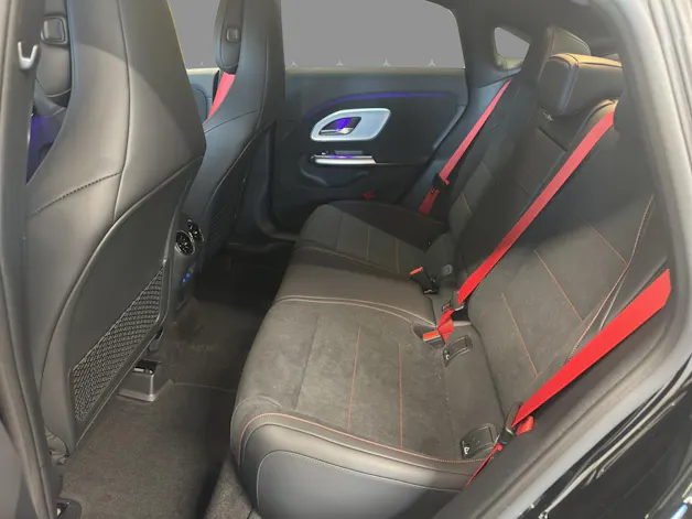 Mercedes-Benz CLA 200 8G-DCT 4Matic