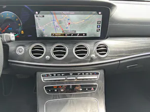 Mercedes-Benz E 300 de T 4M AMG Line