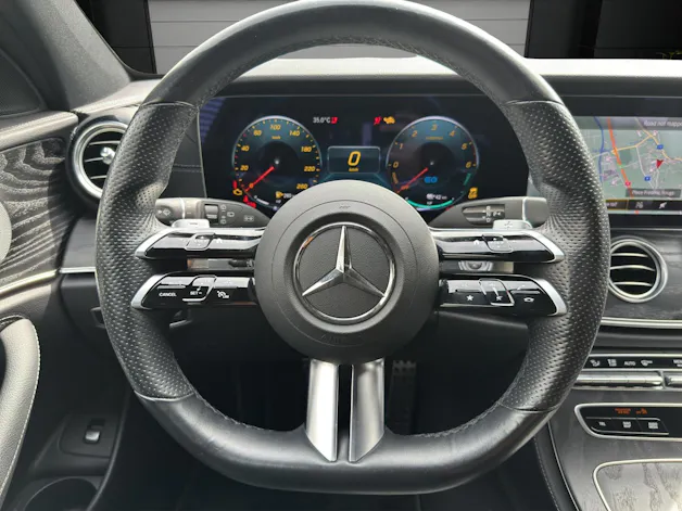 Mercedes-Benz E 300 de T 4M AMG Line