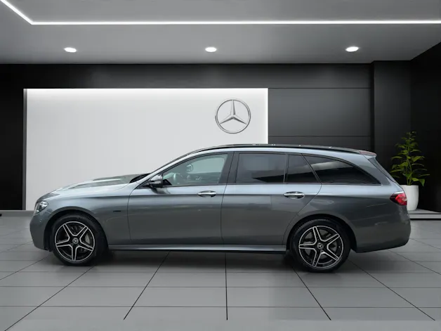 Mercedes-Benz E 300 de T 4M AMG Line