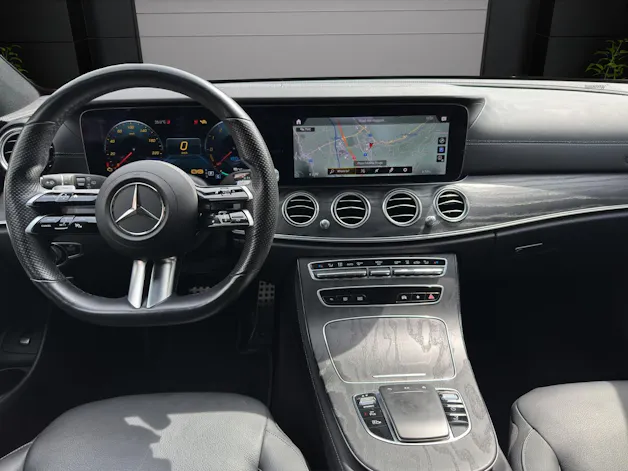 Mercedes-Benz E 300 de T 4M AMG Line