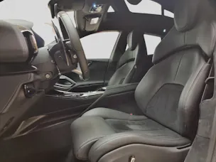 Ferrari Purosangue 6.5 V12