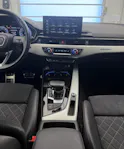 Audi A4 Avant 40 TDI S line Attraction quattro S-tronic