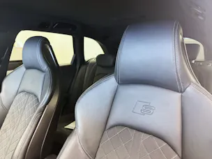 Audi A4 Avant 40 TDI S line Attraction quattro S-tronic