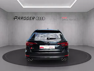 Audi S4 Avant 3.0 TFSI quattro tiptronic