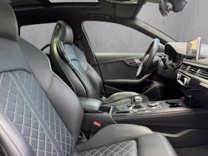 Audi S4 Avant 3.0 TFSI quattro tiptronic