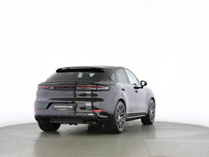 Porsche Cayenne E-Hybrid Coupé Black Edition