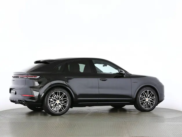 Porsche Cayenne E-Hybrid Coupé Black Edition