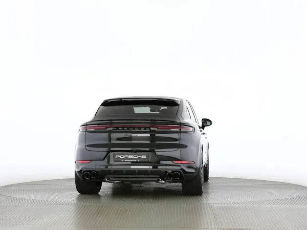 Porsche Cayenne E-Hybrid Coupé Black Edition