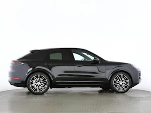 Porsche Cayenne E-Hybrid Coupé Black Edition