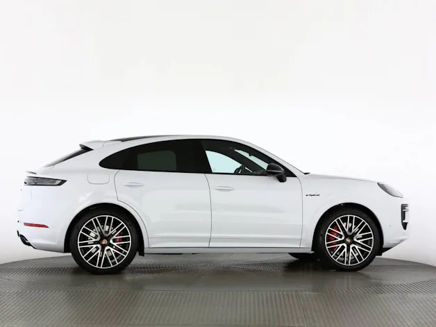Porsche Cayenne S E-Hybrid Coupé Black Edition