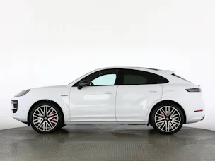 Porsche Cayenne S E-Hybrid Coupé Black Edition