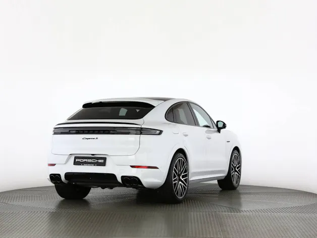 Porsche Cayenne S E-Hybrid Coupé Black Edition