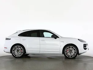 Porsche Cayenne S E-Hybrid Coupé Black Edition
