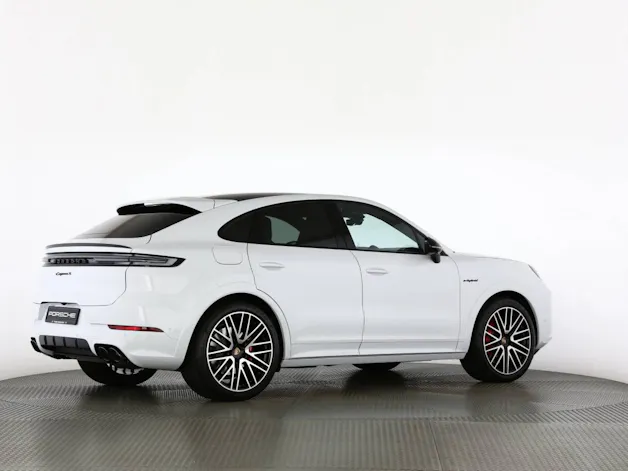 Porsche Cayenne S E-Hybrid Coupé Black Edition