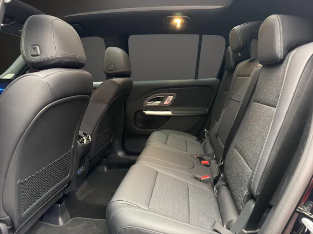 MERCEDES-BENZ GLB 220 4MATIC