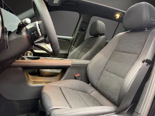 MERCEDES-BENZ GLB 220 4MATIC