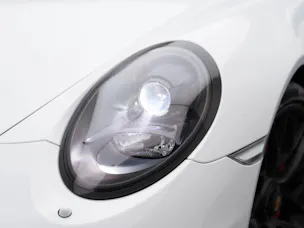 Porsche 911 Carrera 4 GTS