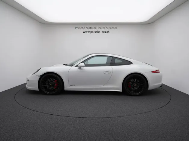 Porsche 911 Carrera 4 GTS