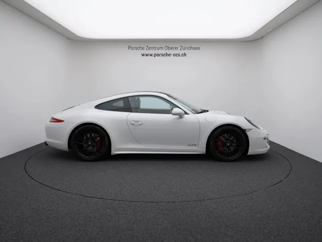 Porsche 911 Carrera 4 GTS