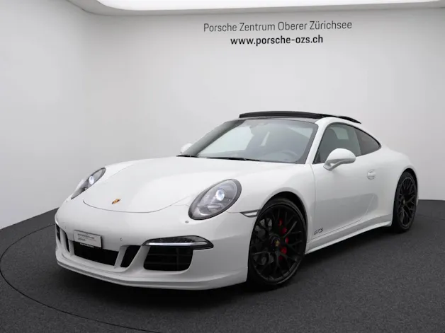 Porsche 911 Carrera 4 GTS