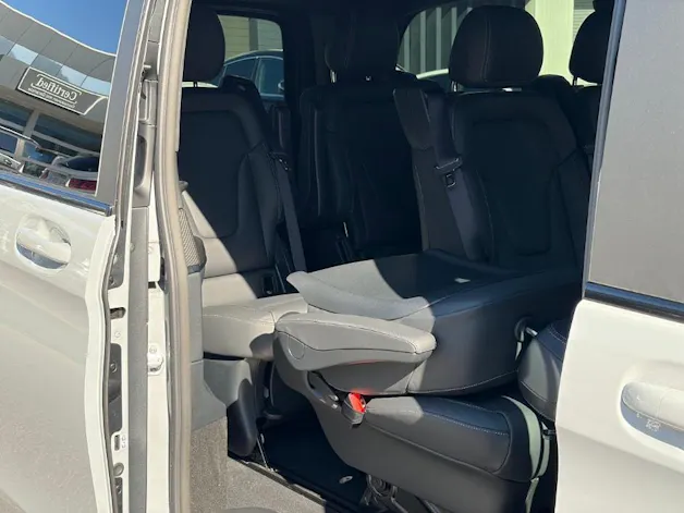 MERCEDES-BENZ V 300 d Exclusive SWISS EDITION Lang 4MATIC