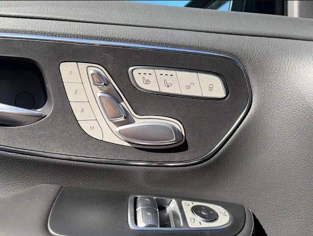 MERCEDES-BENZ V 300 d Exclusive SWISS EDITION Lang 4MATIC