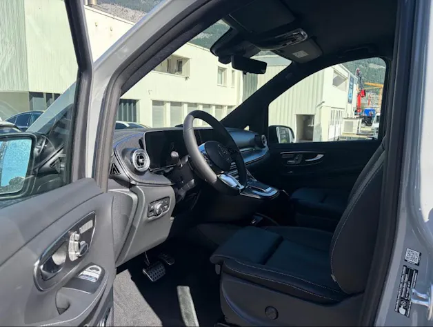 MERCEDES-BENZ V 300 d Exclusive SWISS EDITION Lang 4MATIC