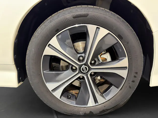 Nissan Leaf N-Connecta (incl. battery)