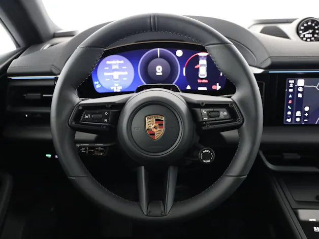 Porsche Macan 4