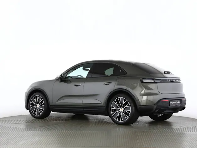 Porsche Macan 4