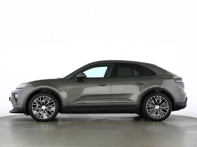 Porsche Macan 4