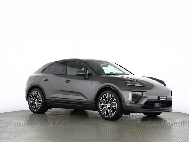 Porsche Macan 4