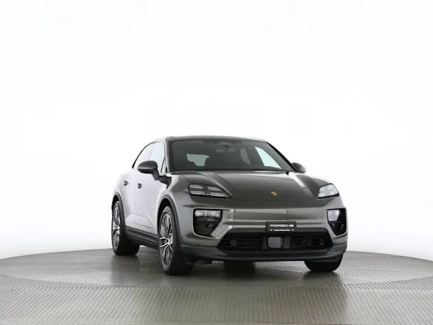 Porsche Macan 4