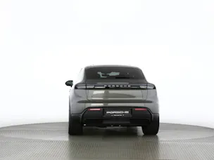 Porsche Macan 4