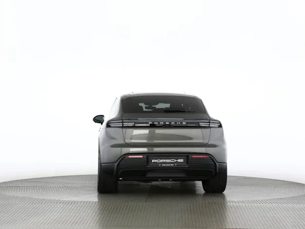 Porsche Macan 4