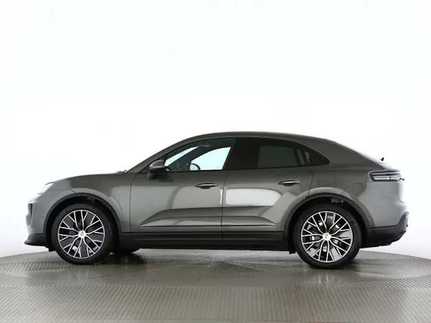 Porsche Macan 4