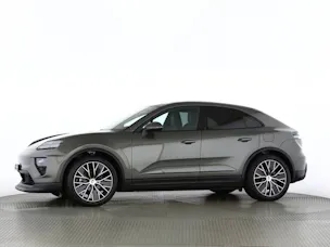 Porsche Macan 4
