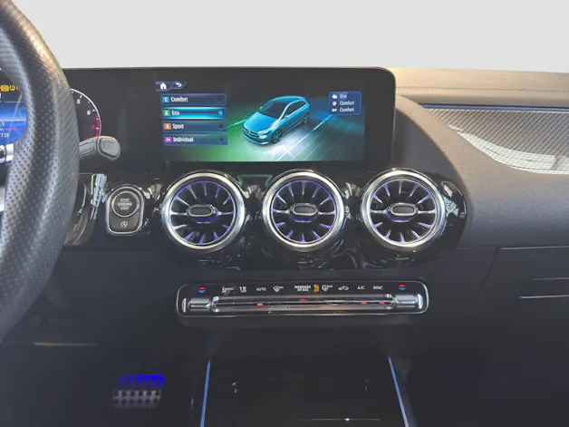 Mercedes-Benz B 200 AMG Line