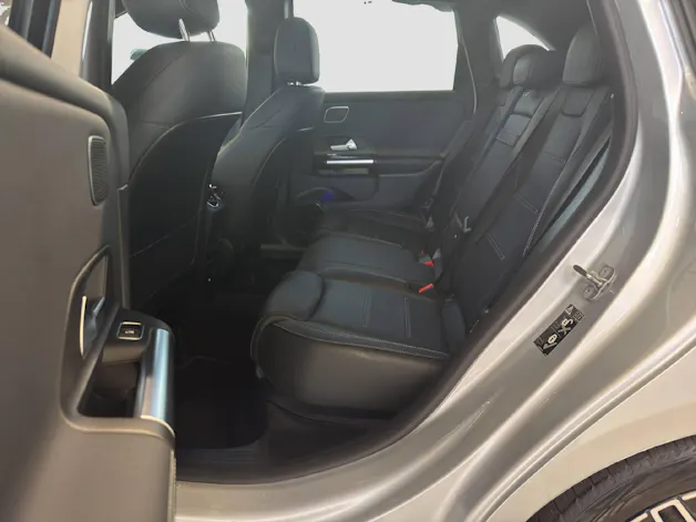 Mercedes-Benz B 200 AMG Line