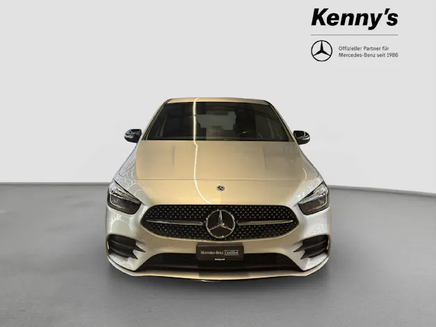 Mercedes-Benz B 200 AMG Line