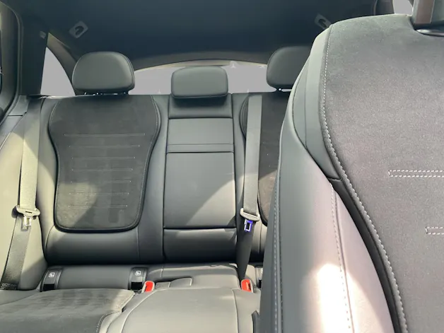 Mercedes-Benz C 220 d T 4 Matic