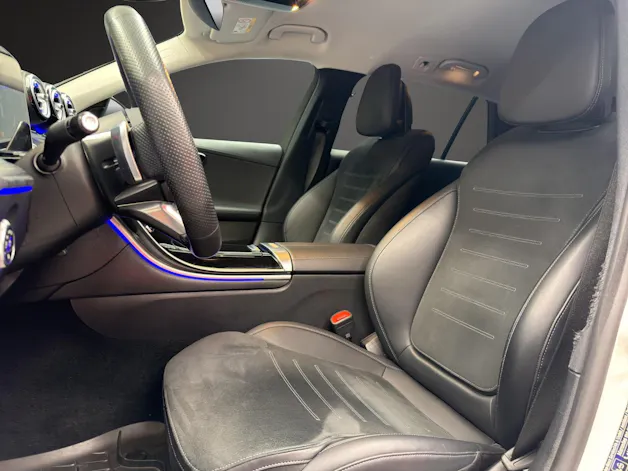 MERCEDES-BENZ C 220 d T 4M Swiss Star