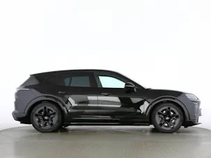 Porsche Cayenne Turbo Electric