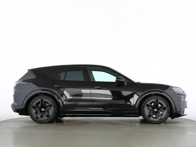 Porsche Cayenne Turbo Electric