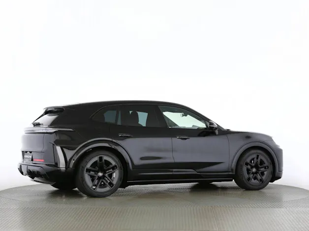 Porsche Cayenne Turbo Electric