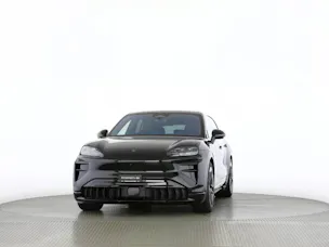Porsche Cayenne Turbo Electric