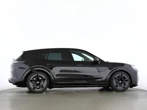 Porsche Cayenne Turbo Electric